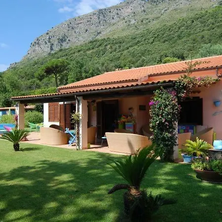 Villa Sleeps 10 Pool Wifi Maratea